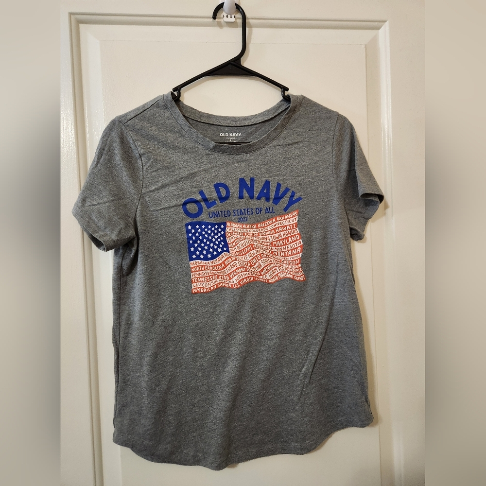 Old Navy Gray Tee with Blue and Red Flag Design